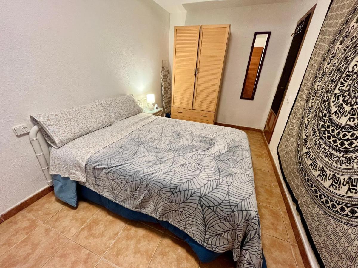 אליקאנטה Estudio Adosado Acogedor Con Jardin, Barbacoa Y Parking Privado מראה חיצוני תמונה